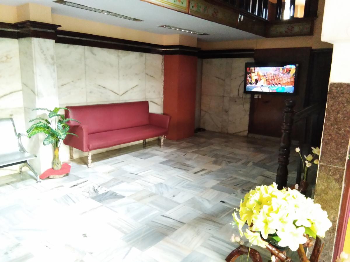 Hotel Sanman Lodge 希莫加 外观 照片
